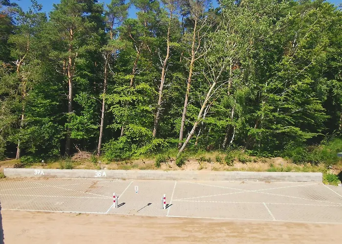 Klifland * Debina (Ustka)